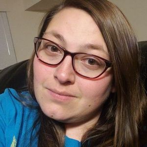 Meet your Posher, Kendra